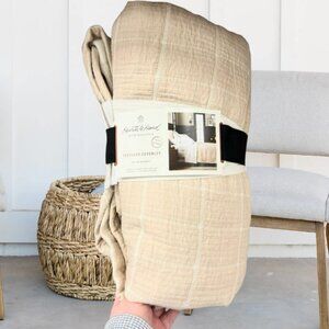 Hearth and Hand King Textured Coverlet Beige NWT